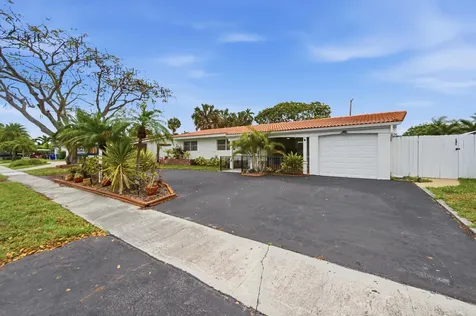 2120 NE 62nd Court Fort Lauderdale FL 33308