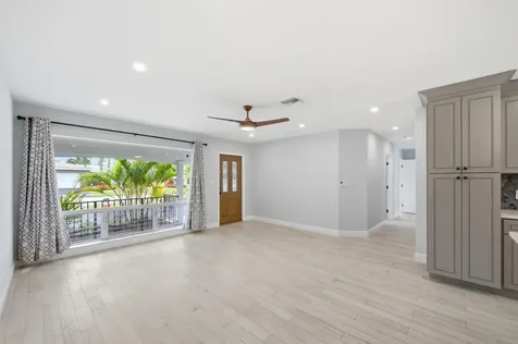 2120 NE 62nd Court Fort Lauderdale FL 33308