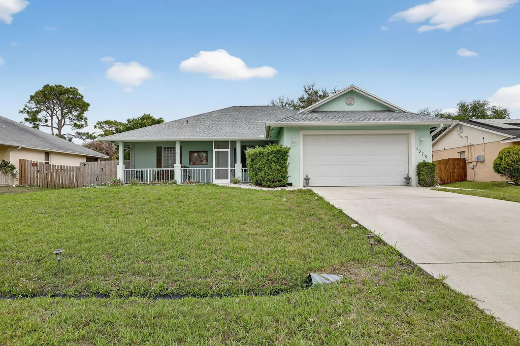 1373 SW Granville Avenue Port St Lucie FL 34953