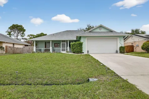 1373 SW Granville Avenue Port St Lucie FL 34953