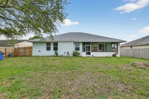 1373 SW Granville Avenue Port St Lucie FL 34953