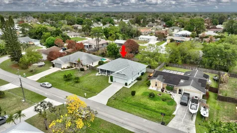 1373 SW Granville Avenue Port St Lucie FL 34953