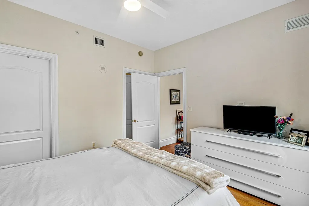 200 E Palmetto Park Road Boca Raton FL 33432