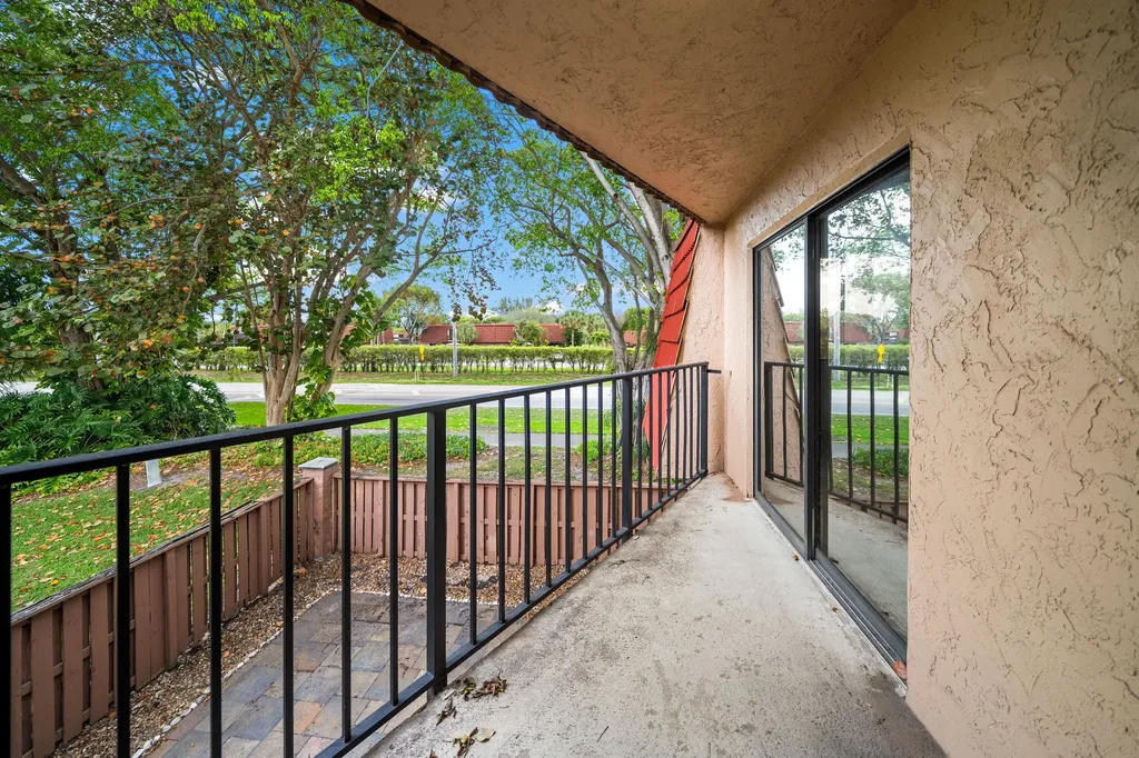 8237 Severn Drive Boca Raton FL 33433