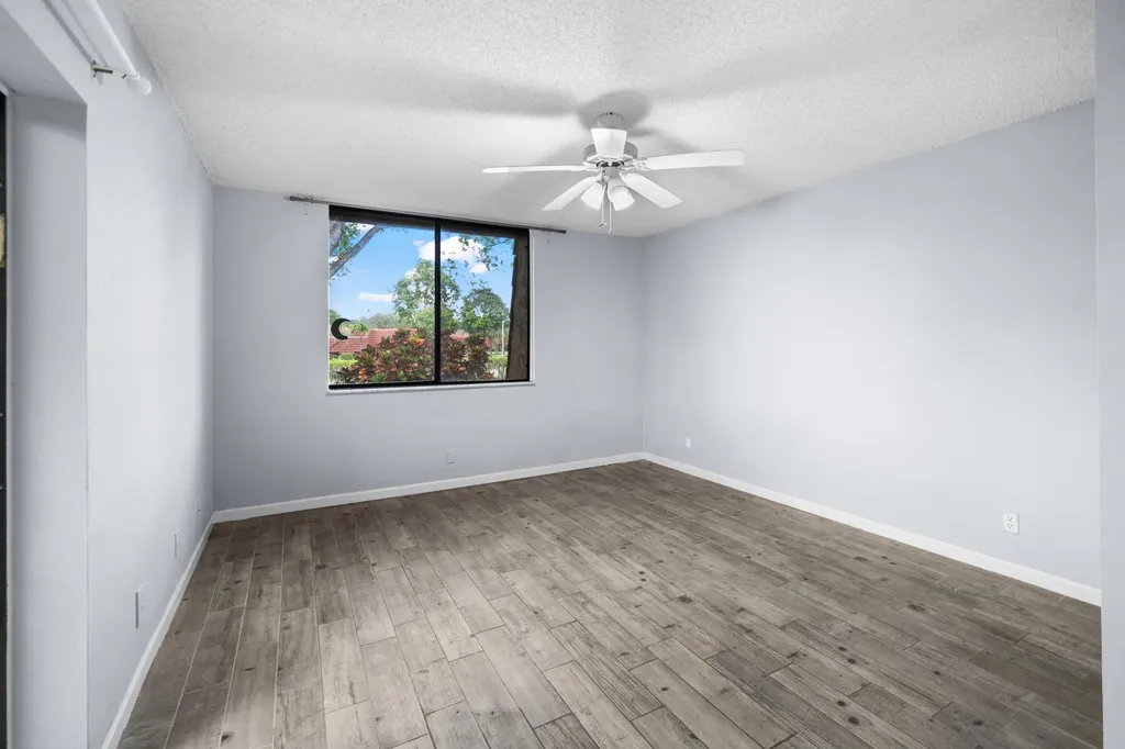 8237 Severn Drive Boca Raton FL 33433