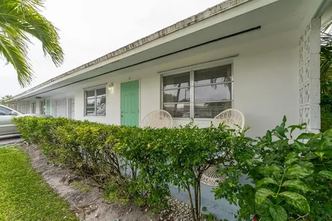 722 Ridge Road Lantana FL 33462