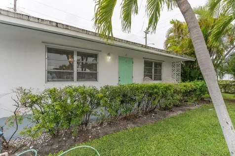 722 Ridge Road Lantana FL 33462
