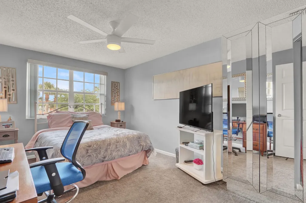 8156 Mystic Harbor Circle Boynton Beach FL 33436