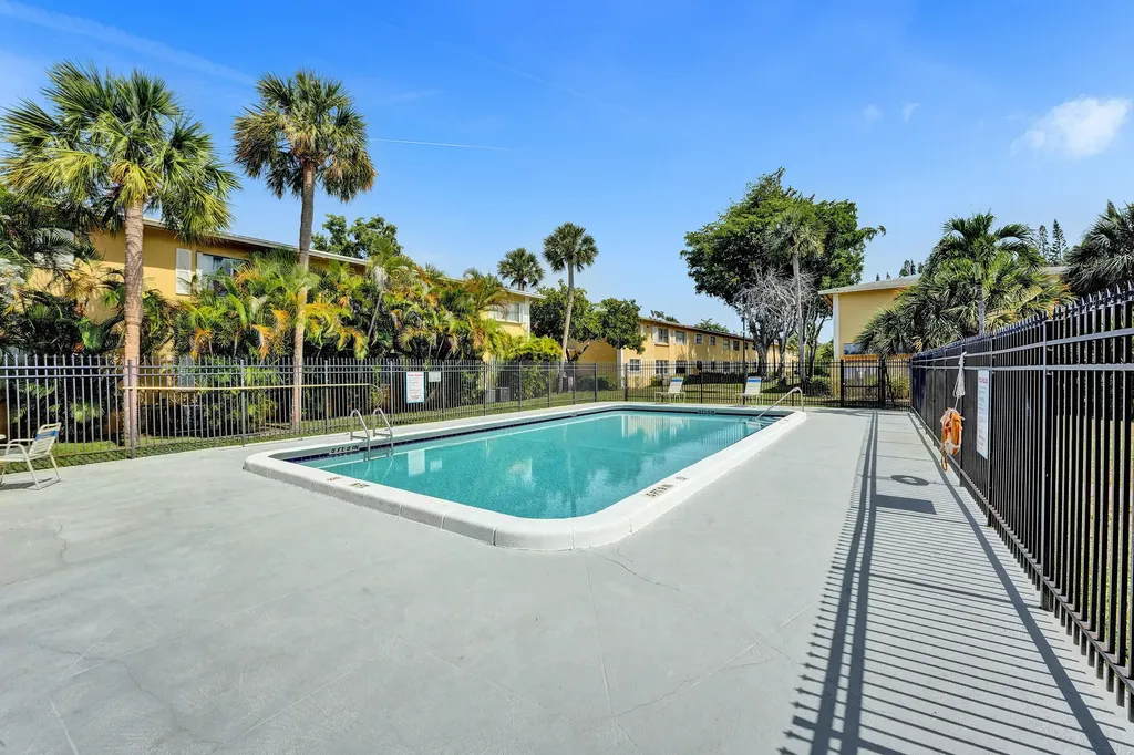 600 SE 2nd Avenue Deerfield Beach FL 33441