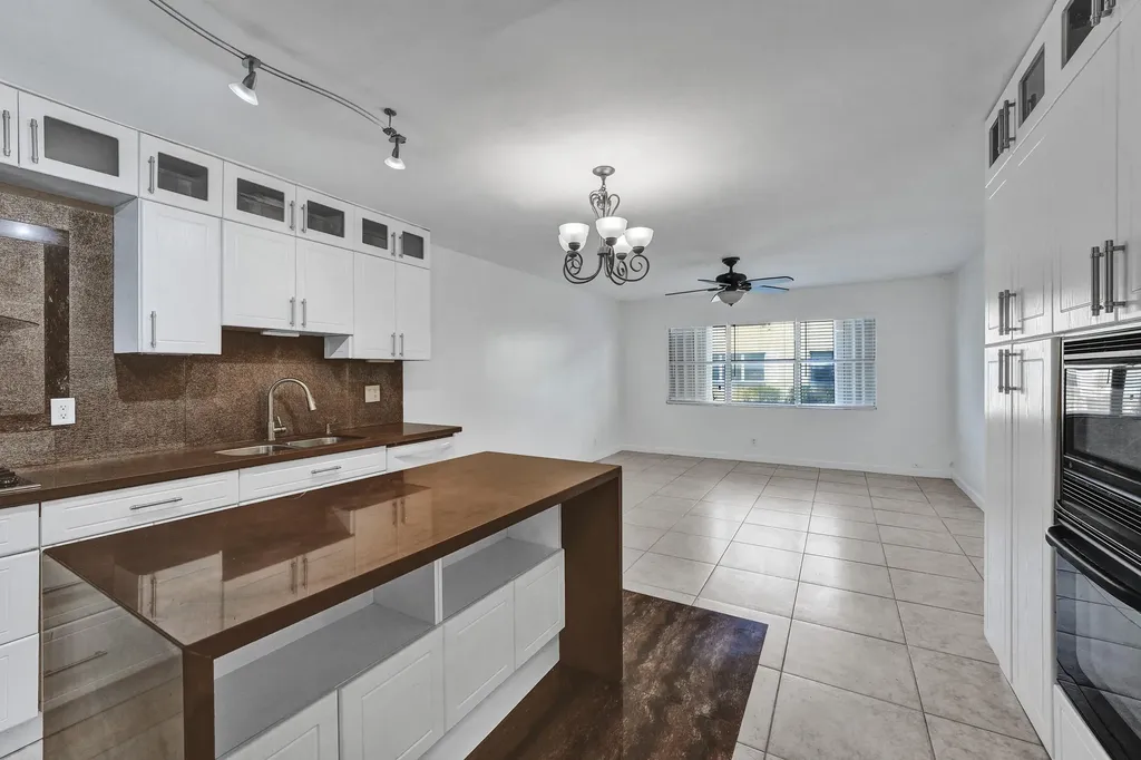 600 SE 2nd Avenue Deerfield Beach FL 33441