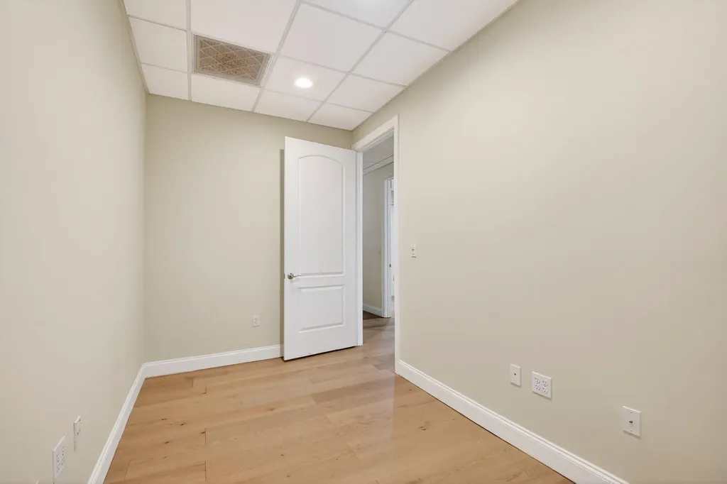 103 SE 4th Avenue Delray Beach FL 33483