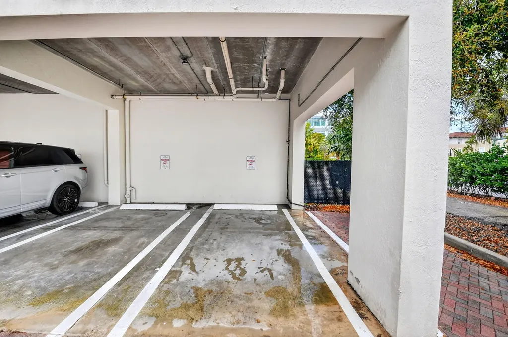103 SE 4th Avenue Delray Beach FL 33483