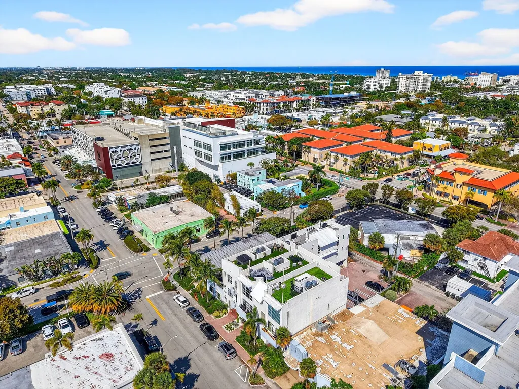 103 SE 4th Avenue Delray Beach FL 33483