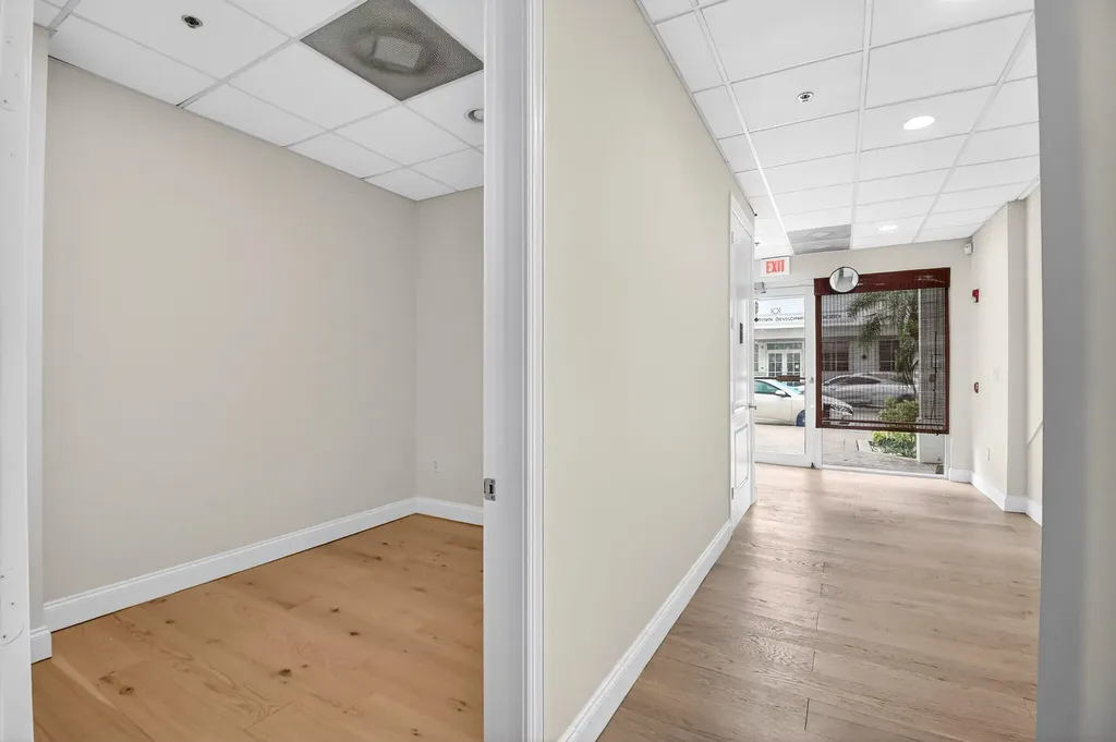 103 SE 4th Avenue Delray Beach FL 33483