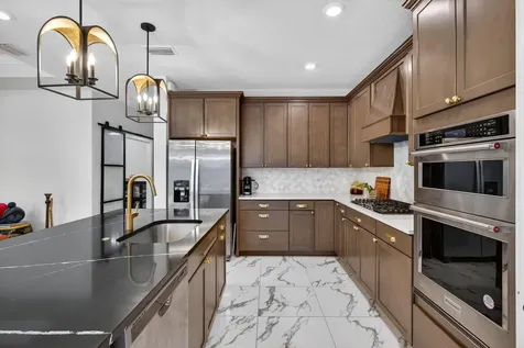 2455 Primrose Place Oakland Park FL 33309