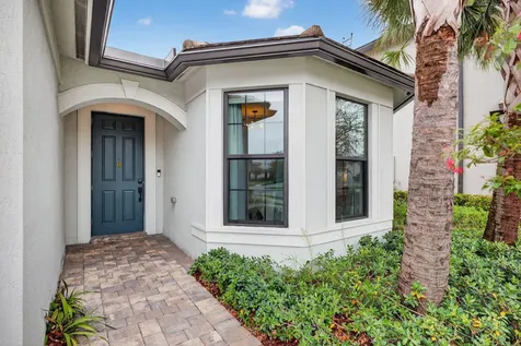 2455 Primrose Place Oakland Park FL 33309