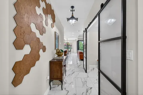 2455 Primrose Place Oakland Park FL 33309