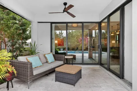 2455 Primrose Place Oakland Park FL 33309