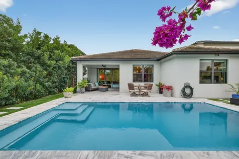 2455 Primrose Place Oakland Park FL 33309