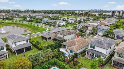 2455 Primrose Place Oakland Park FL 33309