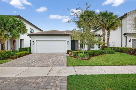 2455 Primrose Place Oakland Park FL 33309