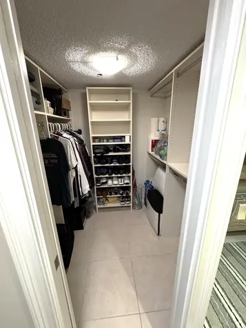 625 Oaks Drive Pompano Beach FL 33069
