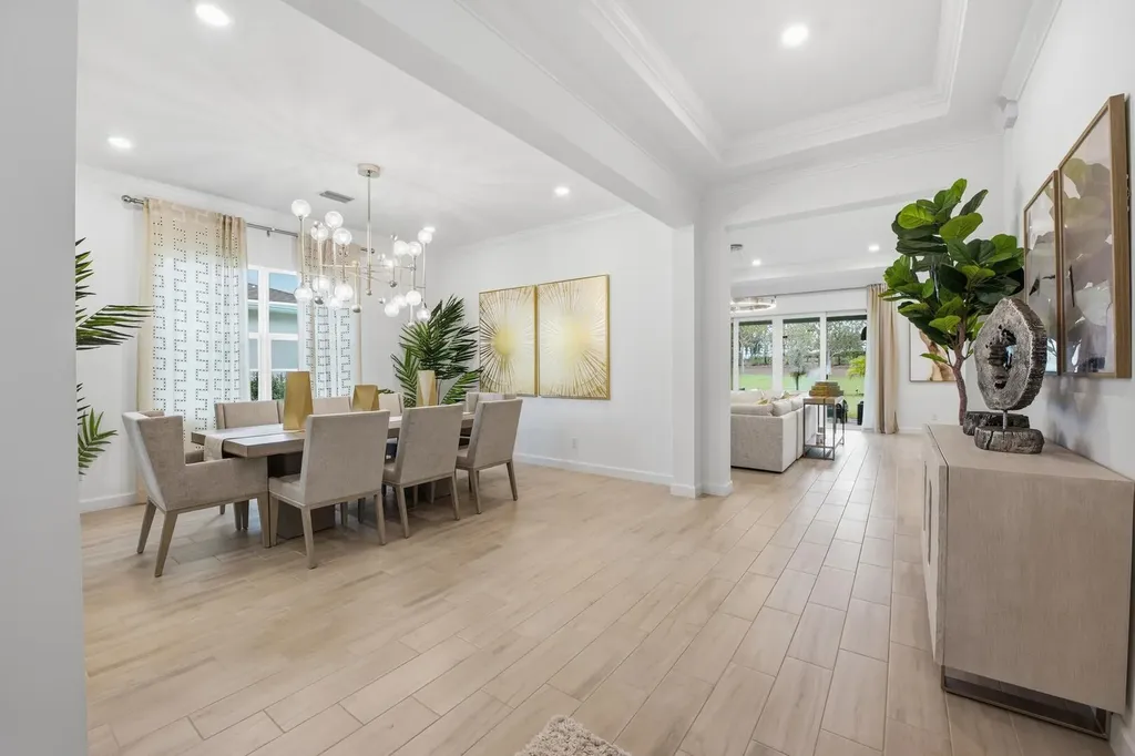 732 Hookline Circle Loxahatchee FL 33470