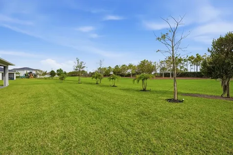 732 Hookline Circle Loxahatchee FL 33470