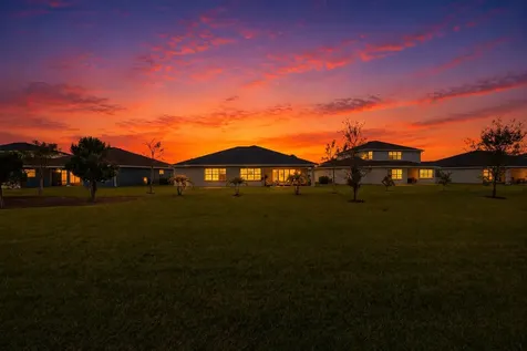 732 Hookline Circle Loxahatchee FL 33470