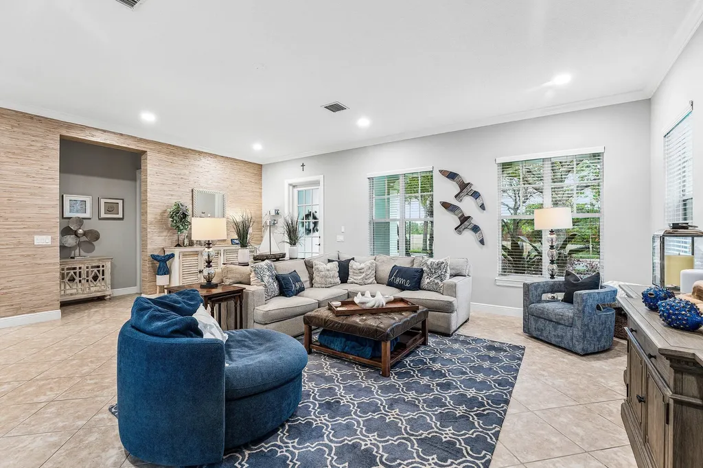 206 Botanica Drive Jupiter FL 33458