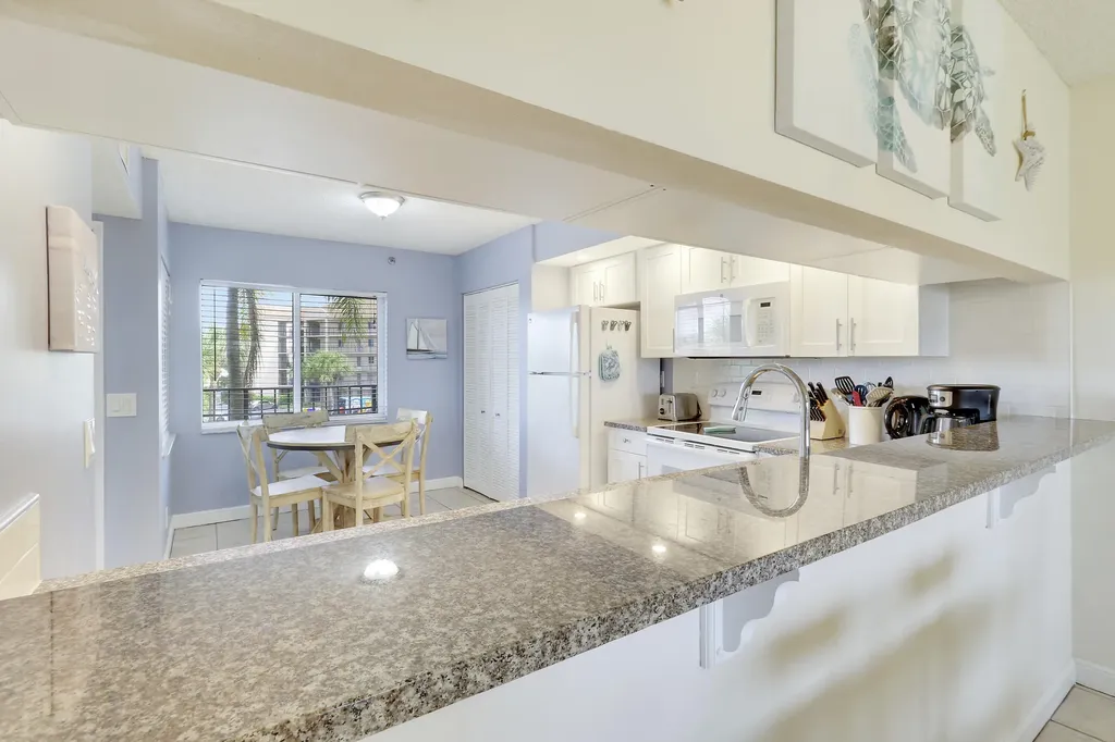 275 Palm Avenue Jupiter FL 33477