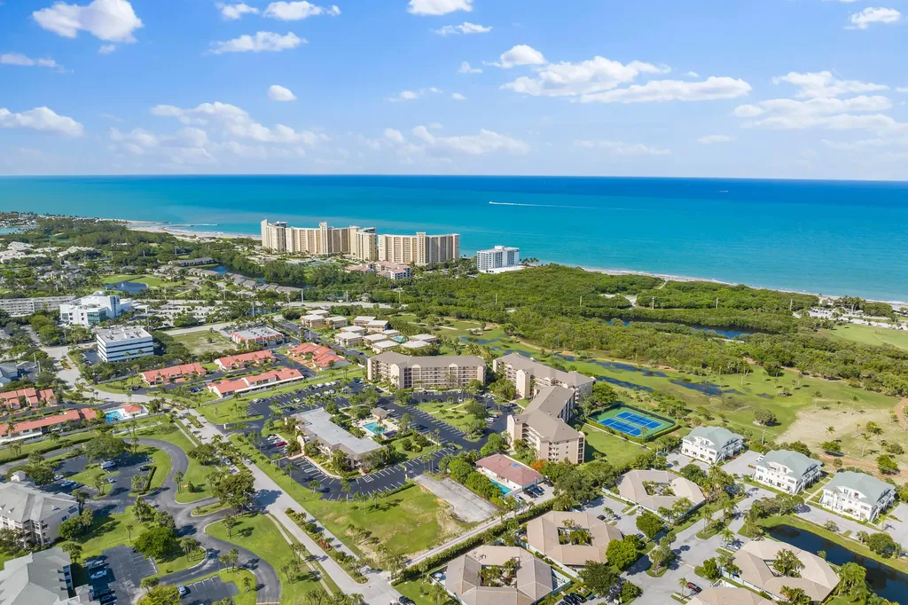 275 Palm Avenue Jupiter FL 33477