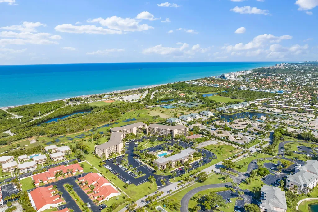 275 Palm Avenue Jupiter FL 33477