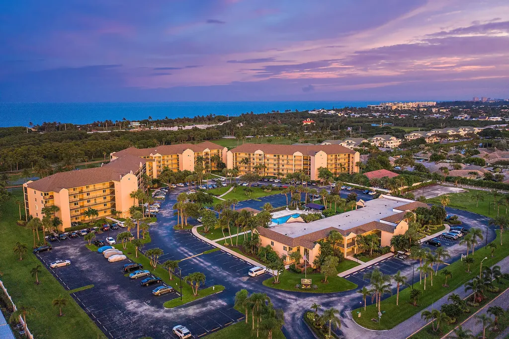 275 Palm Avenue Jupiter FL 33477