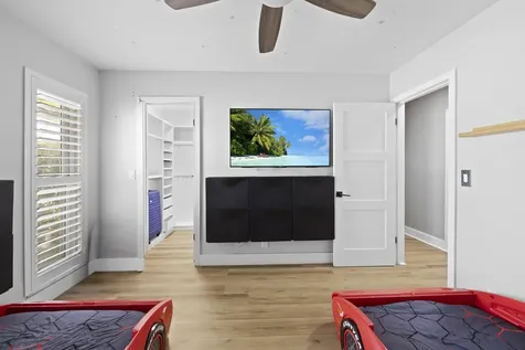 208 NW 91st Avenue Coral Springs FL 33071