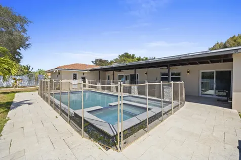 208 NW 91st Avenue Coral Springs FL 33071