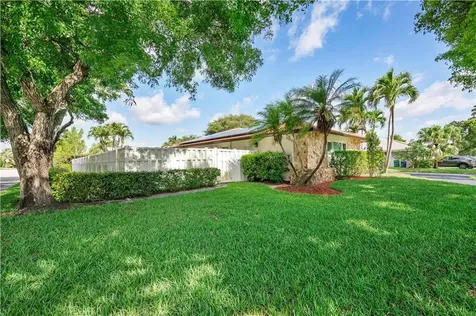 208 NW 91st Avenue Coral Springs FL 33071