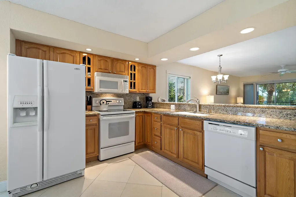 275 Palm Avenue Jupiter FL 33477