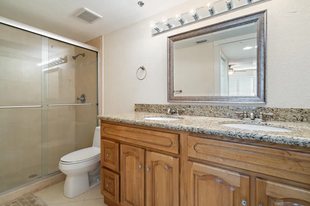 275 Palm Avenue Jupiter FL 33477