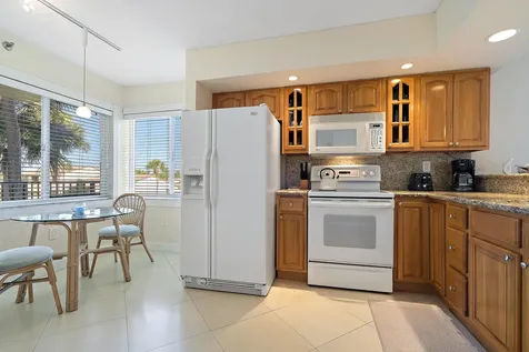 275 Palm Avenue Jupiter FL 33477