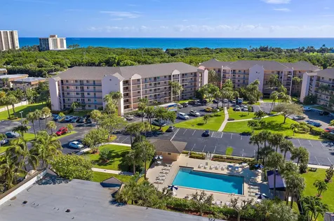 275 Palm Avenue Jupiter FL 33477