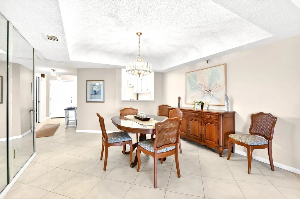 9165 SW 14th Street Boca Raton FL 33428