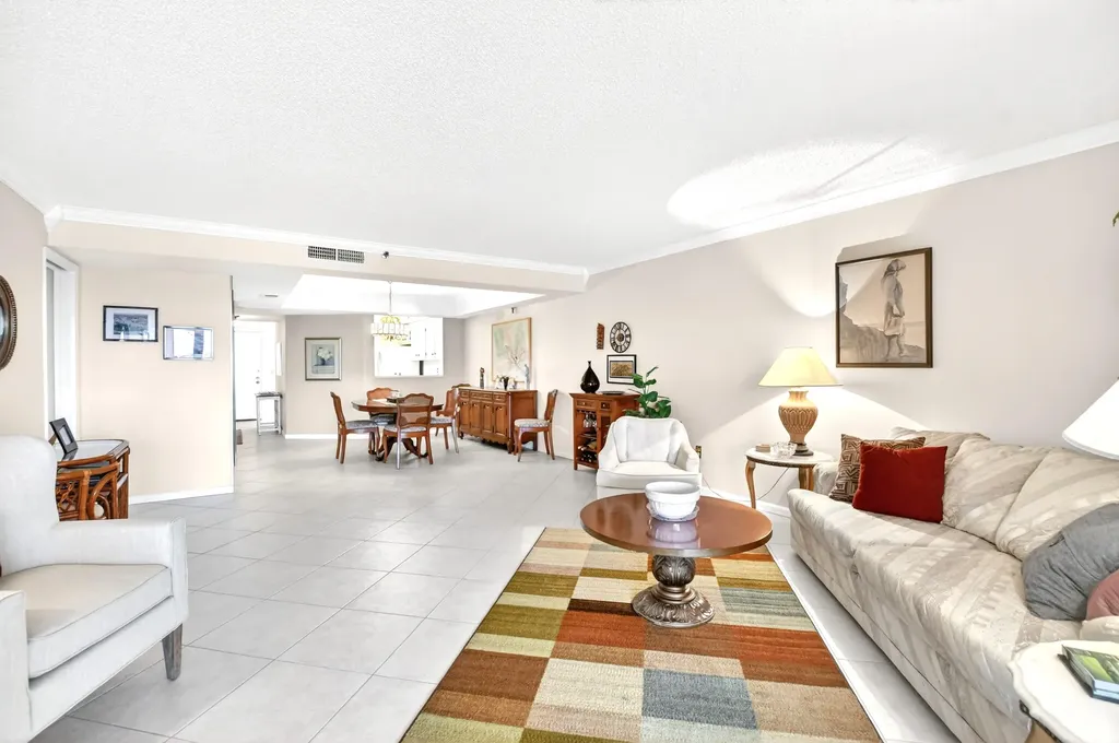 9165 SW 14th Street Boca Raton FL 33428