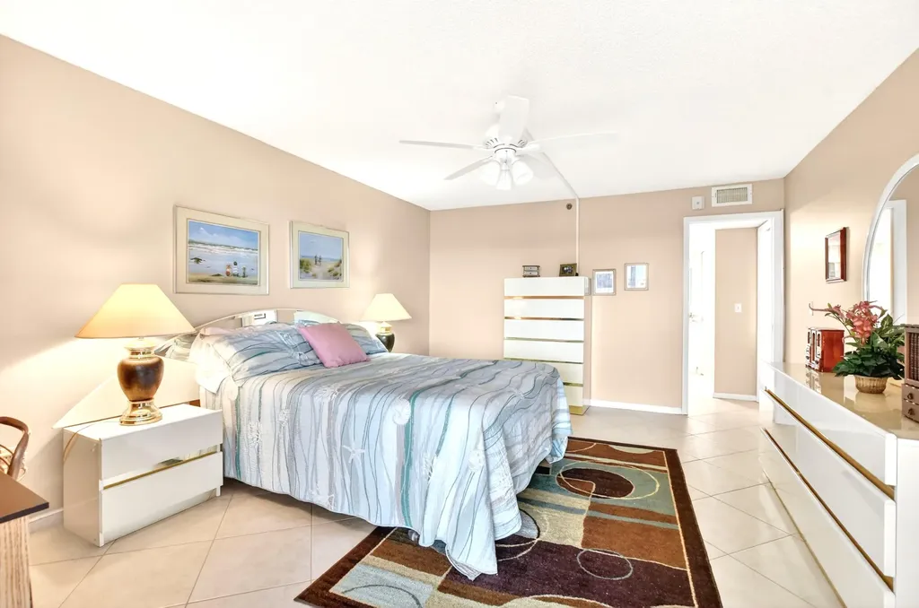 9165 SW 14th Street Boca Raton FL 33428