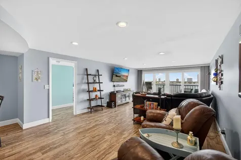 3040 Lake Shore Drive Riviera Beach FL 33404