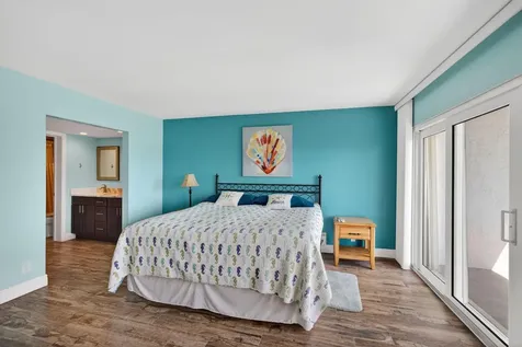 3040 Lake Shore Drive Riviera Beach FL 33404