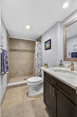 3040 Lake Shore Drive Riviera Beach FL 33404
