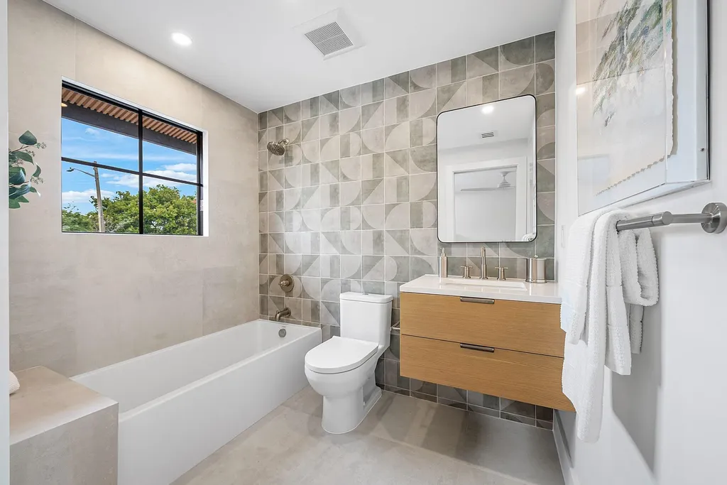 478 NW 13th Street Boca Raton FL 33432