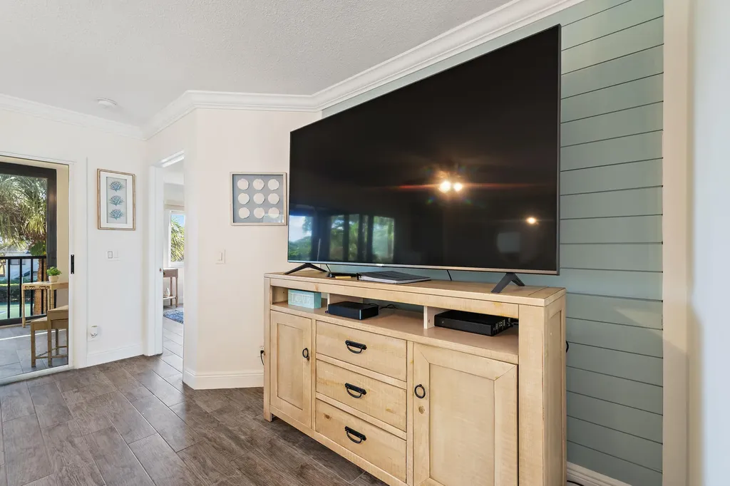 275 Palm Avenue Jupiter FL 33477