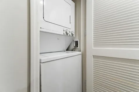 275 Palm Avenue Jupiter FL 33477